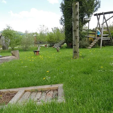 Baby- Und Kinderhof Aicherbauer