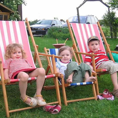 Baby- Und Kinderhof Aicherbauer *