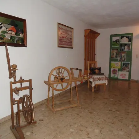 Baby- Und Kinderhof Aicherbauer