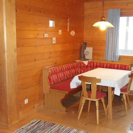 Baby- Und Kinderhof Aicherbauer Seeham