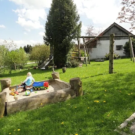 Farm stay Baby- Und Kinderhof Aicherbauer *