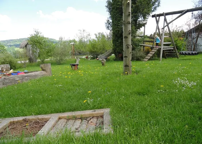 Baby- Und Kinderhof Aicherbauer