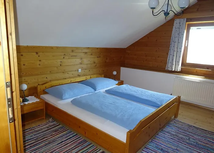 Baby- Und Kinderhof Aicherbauer